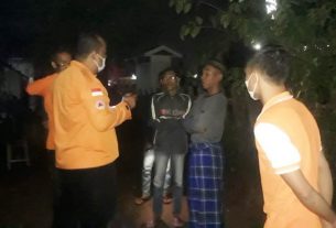 BPBD Lampura Evakuasi Korban Rumah Rubuh Akibat Angin Kencang