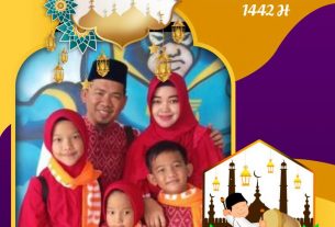 Kadisdikbud Tubaba dan Keluarga Mengucapkan Selamat Hari Raya Idul Fitri 1442M/2021H