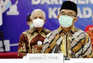 https://www.Presiden Jokowi Tunjuk Menko PMK Pastikan Tak Ada Lonjakan Kasus Covid-19 Akhir Tahunlampungvisual.com/presiden-jokowi-tunjuk-menko-pmk-pastikan-tak-ada-lonjakan-kasus-covid-19-akhir-tahun/