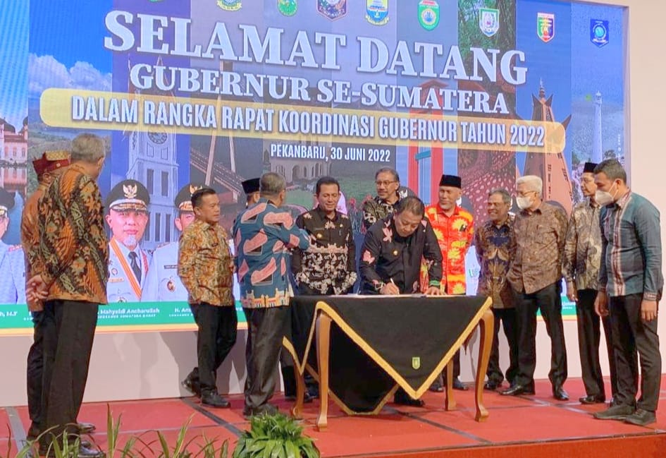 Rapat Koordinasi Gubernur Se- Sumatera digelar di Provinsi Riau, Hasilkan 14 Maklumat Bumi Lancang Kuning