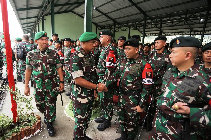 Pangdam IM Lepas 450 Prajurit Yonif RK 115/ML Tugas Operasi di Provinsi Papua