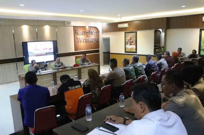 Polresta Bandar Lampung Gelar Rapat Koordinasi Kesiapan Pengamanan Konser Slank di Bandar Lampung